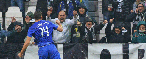 llorente-juve-celebrates490
