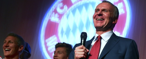 rummenigge-smile490ai
