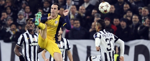 godin-jump-juventus490ai