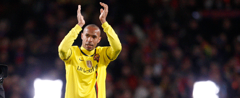 henry-barca-applauds490ai
