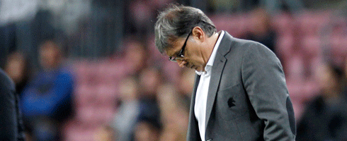 martino-tata-head-down490ai