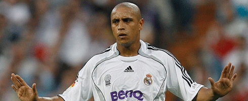 roberto-carlos-close490ai