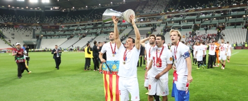 sevilla-el-trophy-group490ai