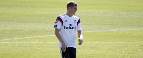 kroos-training490ai