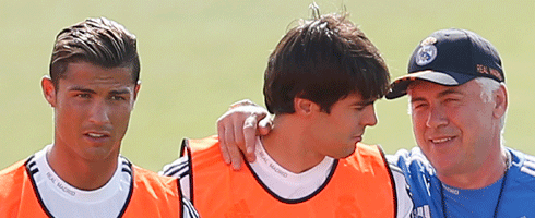 ronaldo-kaka-ancelotti490ai