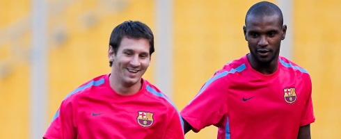 messi-abidal-pink490epa