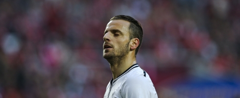soldado-tottenham-frustrated490epa