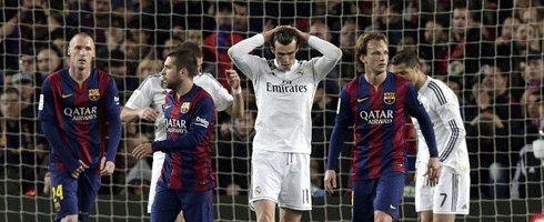 bale-hands-head-clasico490e