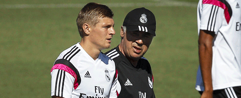 kroos-ancelotti-training490