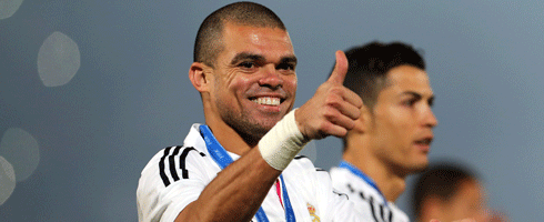 pepe-madrid-thumbsup490epa