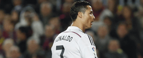 ronaldo-close-clasico490epa