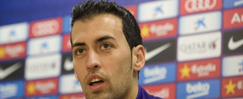 busquets-press-close490epa