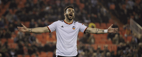 negredo-arms-wide490epa