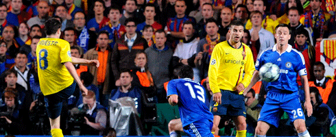 iniesta-chelsea-2009epa