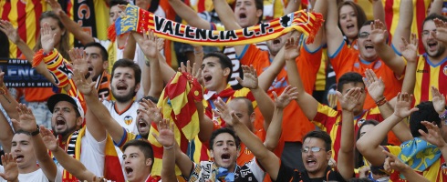 valencia-fans-monaco490epa