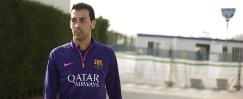 busquets-barca-presser490epa