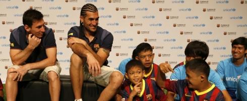 messi-pinto-unicef490epa