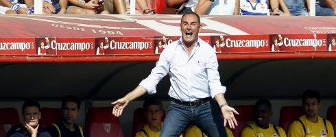 victor-fernandez-touchline490epa_1