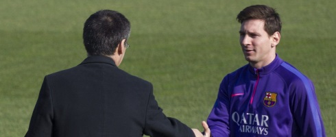 bartomeu-messi-shake490epa