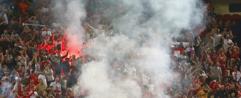 benfica-flares-again490epa