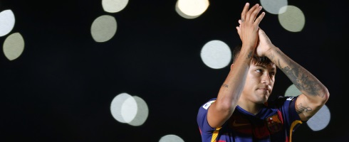 neymar-applaud490epa
