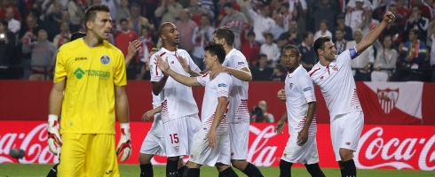 sevilla-celebrating-getafe490epa