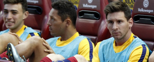adriano-messi-bench490epa
