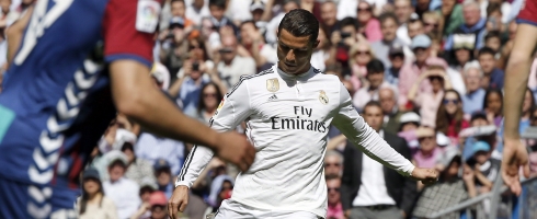 ronaldo-shooting-eibar490epa