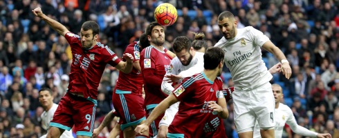 benzema-jump-real490epa