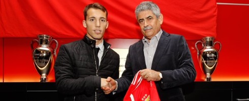 grimaldo-benfica490twitter