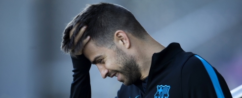 pique-laughing490epa