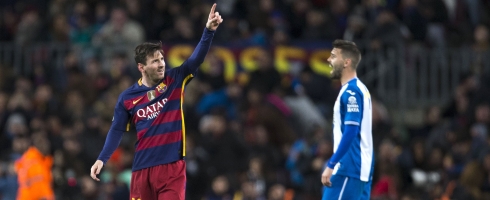 messi-celebrating-espanyol490epa