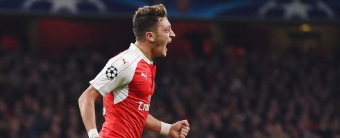 ozil-celebrating490epa