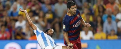 suarez-shouting-tackle490epa