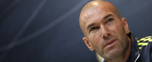zidane-presser-angle490epa