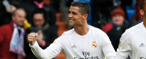 ronaldo-fistpump490epa