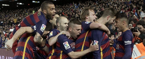 barca-celebrate-clasico-group490epa