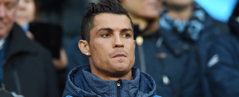ronaldo-coat-city490epa