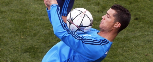 ronaldo-training-chest490epa