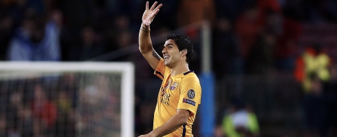 suarez-wave-smile-atleti490epa