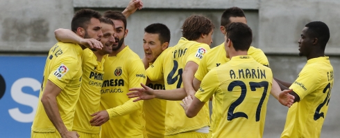 villarreal-group-celebrate490epa