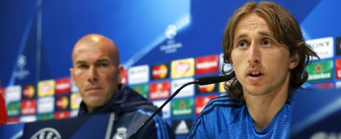 zidane-modric-presser490epa