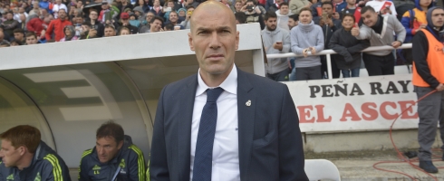 zidane-rayo-stand490epa