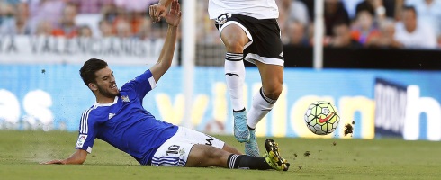 ceballos-tackle490epa