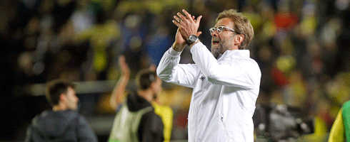 jurgen-klopp-applauds490epa