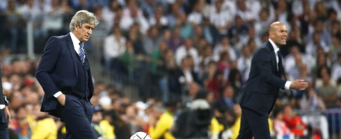 pellegrini-kick-zidane490epa