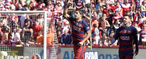 suarez-celebrating-granada490epa