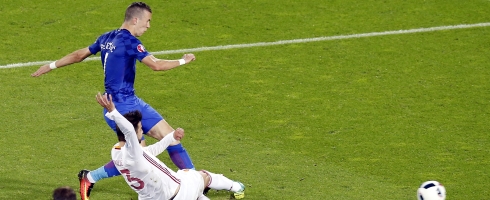 perisic-goal490epa
