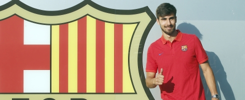 gomes-barca-badge270716epa
