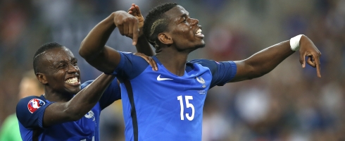 pogba-celebrating-france-epa